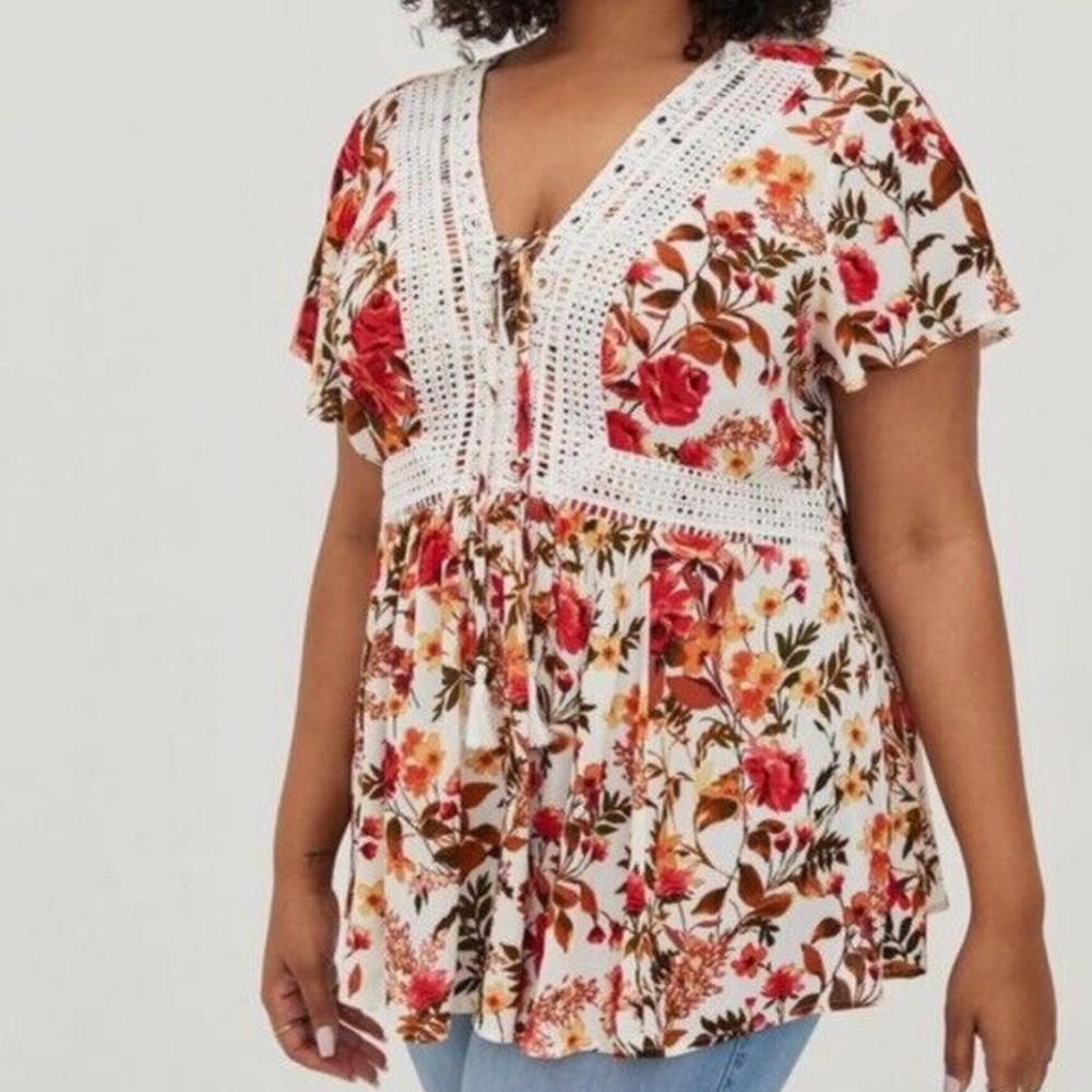 Torrid Babydoll Crinkle Gauze Crochet Lace Top Size 2X/ Boho Festival White